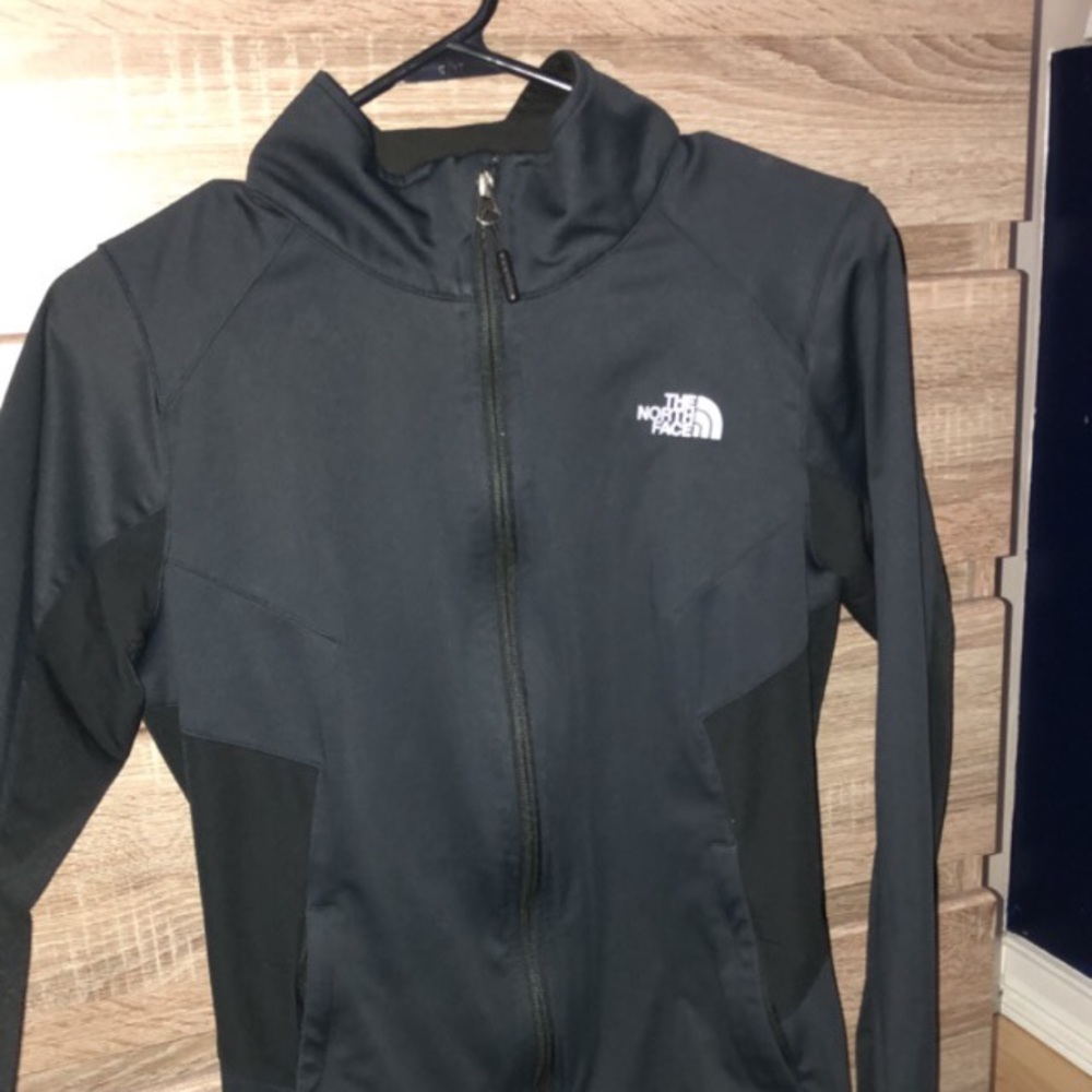 Northface sweatshirt
